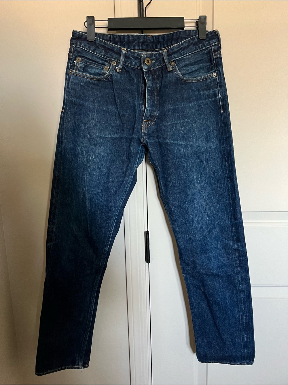 Straight Fit Men’s Jeans in Dark Blue Wash